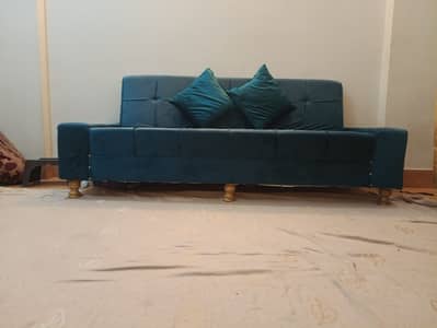 Modern Sofa Cum Bed in Excellent Condition