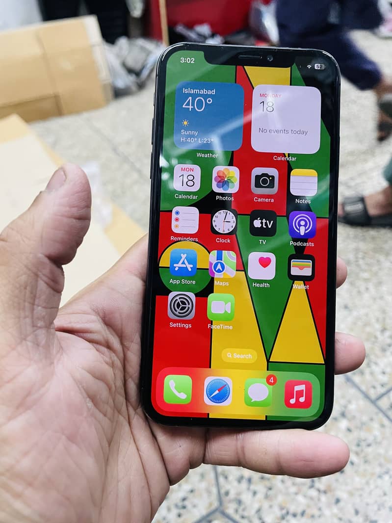 iPhone X 3