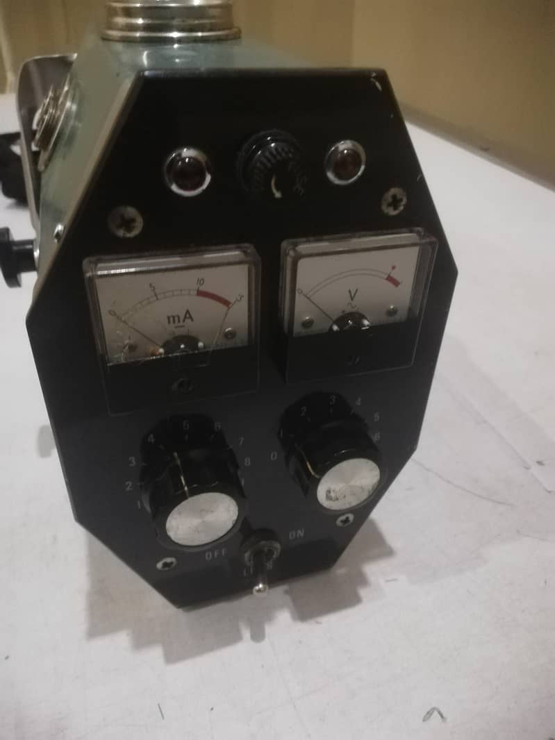 Mobile x-ray machine 0