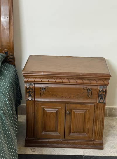Pure Sheesham Wood Bedset- Excellent Condition