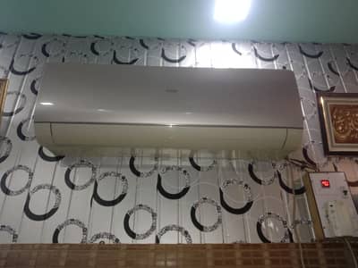 Haier Ac 1.50 Ton Heat And Cool For Sale