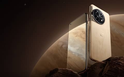 One Plus 11 limited edition 16/512 dual sim physical, 10 by 10