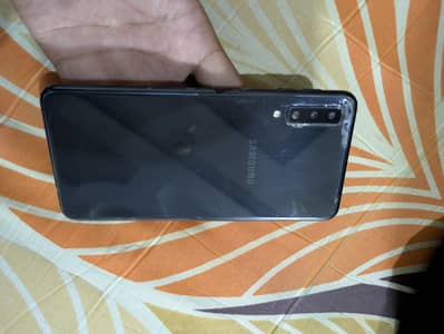 Samsung Galaxy A7 4/128Gb Official Approved