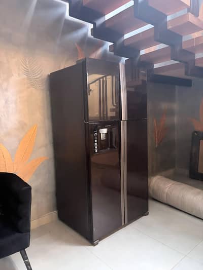 Hitachi fridge