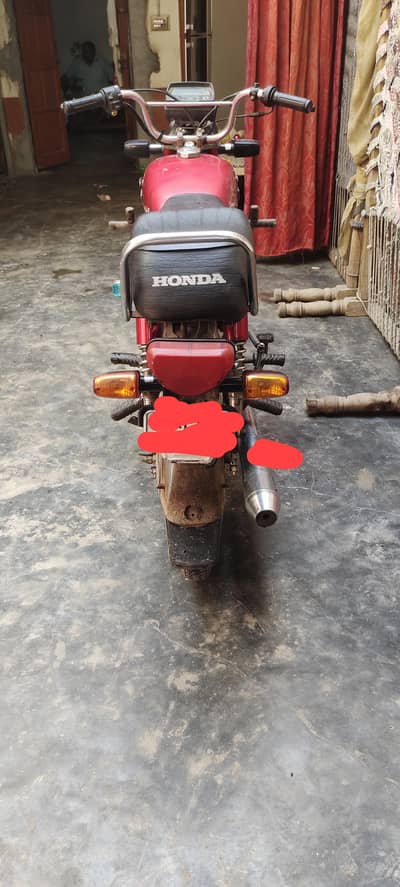 United 70cc