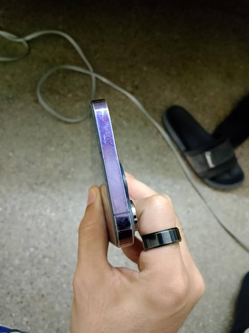 iphone 14pro max 2