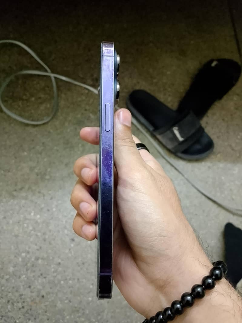 iphone 14pro max 3