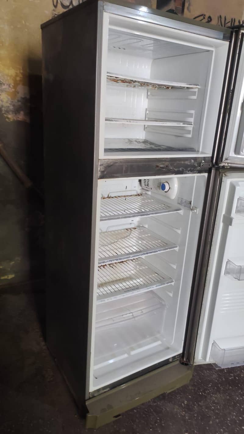 fridge 4