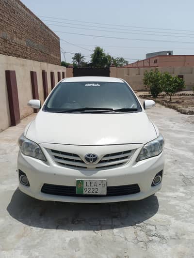 Toyota corrolla GLI 2012 automatic full genioun