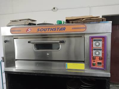 Pizza oven