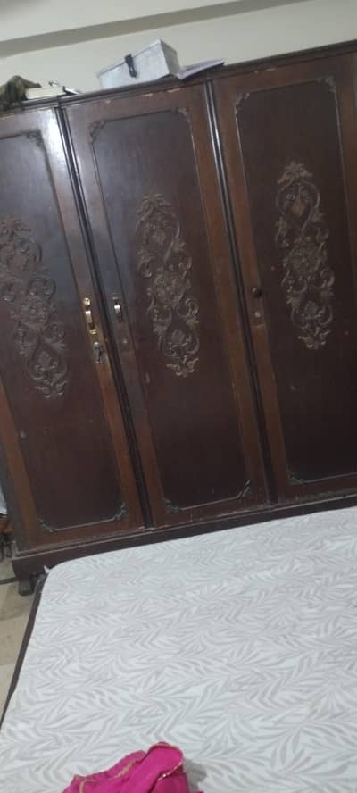 wooden almari