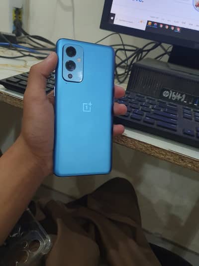 One plus 9 5g Back demag