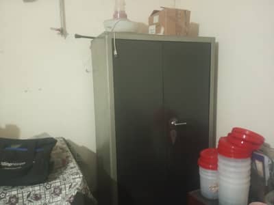 grey colour loya wardrobe