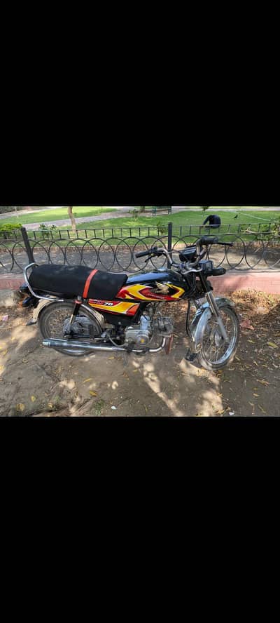 HONDA CD70 22/23
