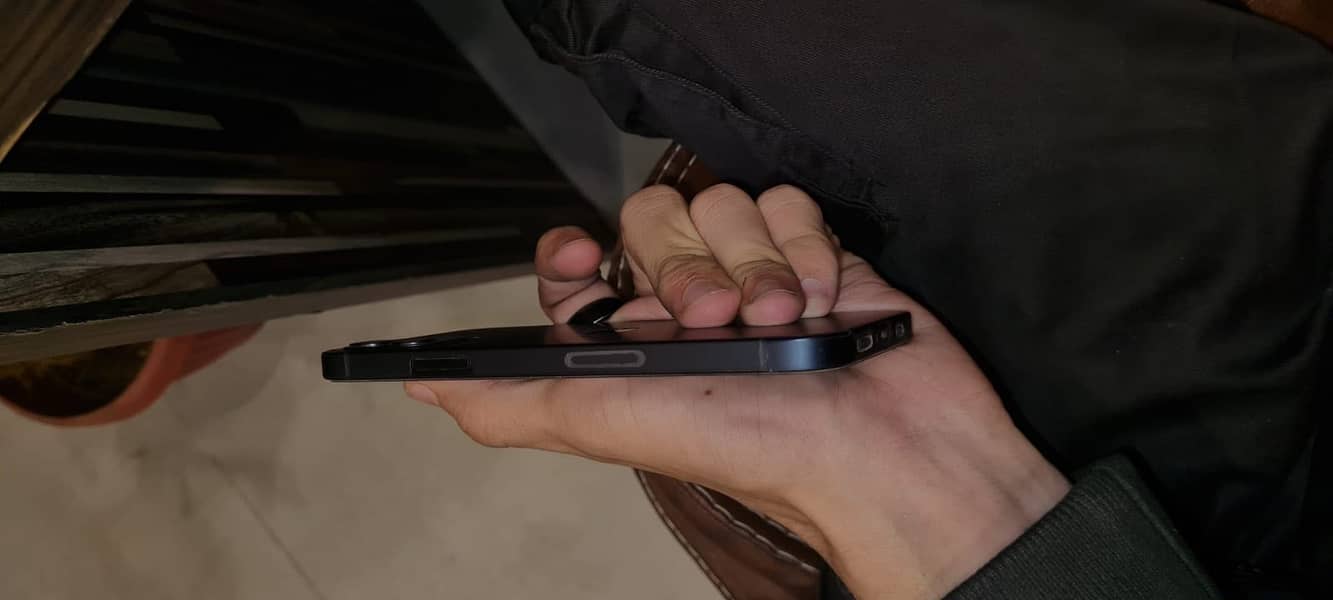 Iphone 12 3