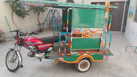 United 100cc Chingchi rikshaw for sale.