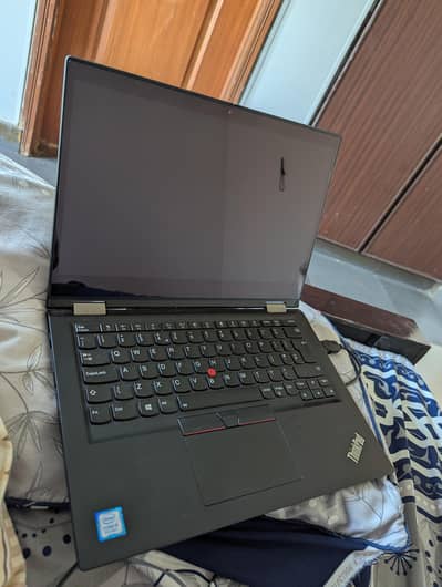 Lenovo Yoga x390 i5 8th Generation