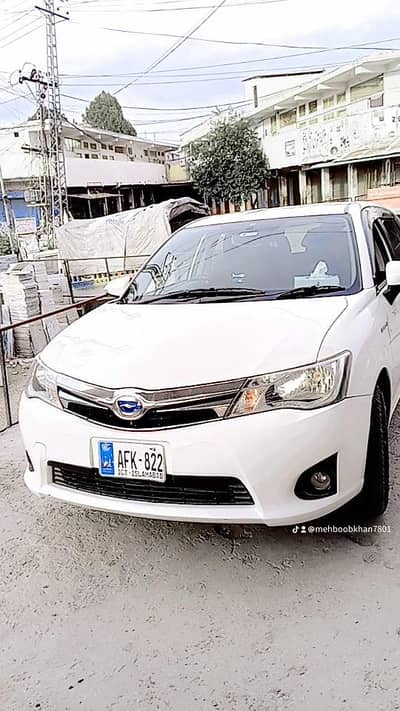 Toyota Corolla fielder hybrid