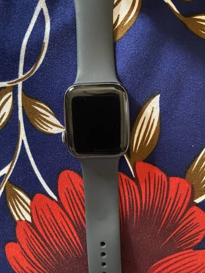 Apple watch series 5 black colour