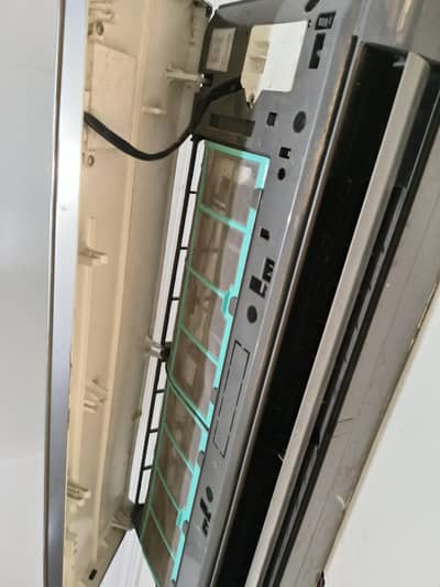 Kenwood 1 ton ac