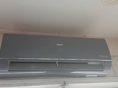 1ton Ac T3 apred locked ac 10/10 new condition