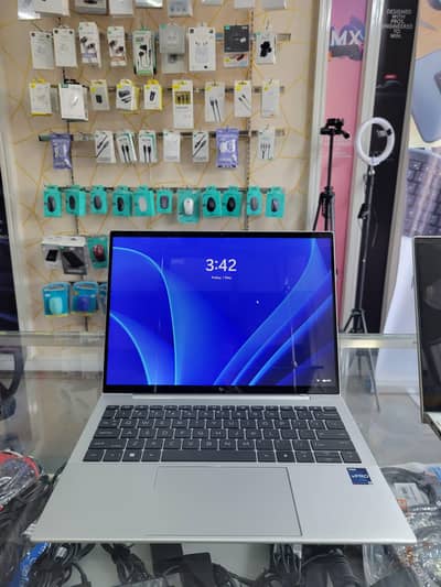 ​HP Elite Dragonfly G3 • i7 12th Gen • 32GB • 512GB SSD • Touch