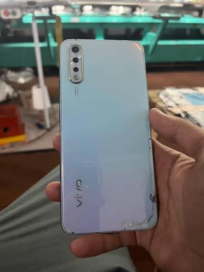 Vivo s1 4/128 pta ha all ok