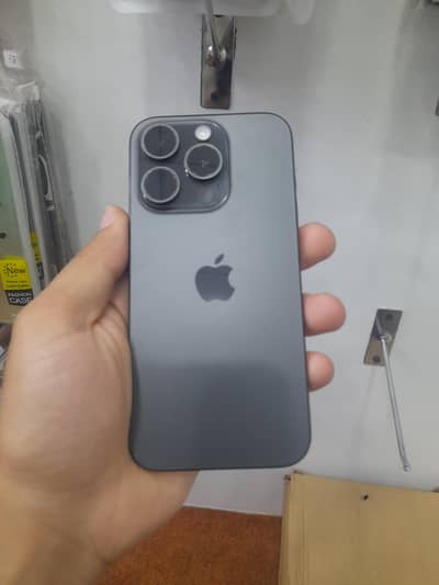 iphone 15 pro factory unlock
