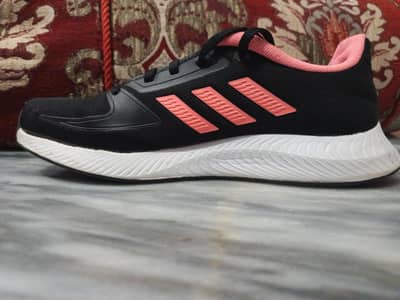 addidas running falcon 2.0 black acid red