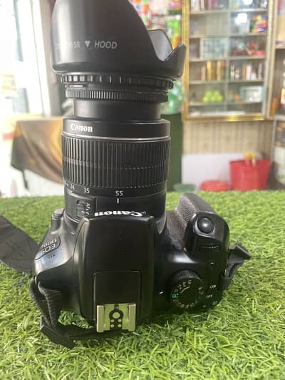 1300D camra