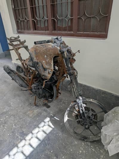 “Derbi STX 150 fire damaged project bike for rebuilding