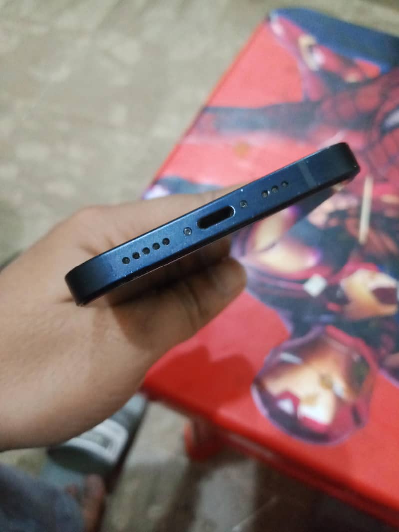 iphone 12 base model 3