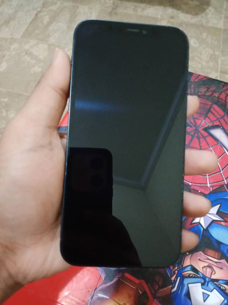 iphone 12 base model 4