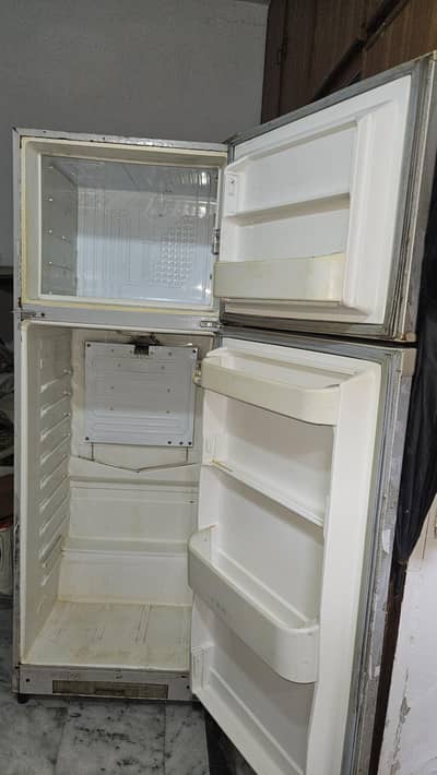 Dawlance fridge 16cubic inch