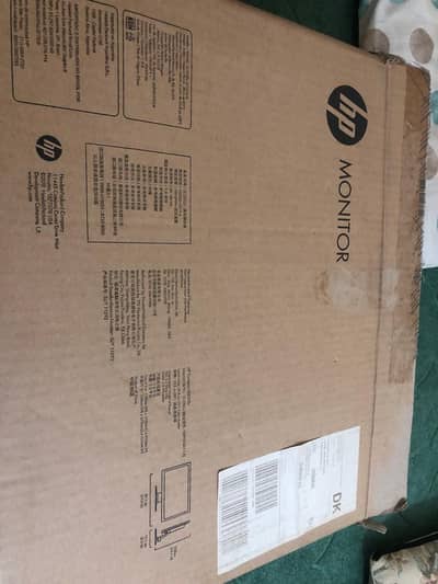 ​HP Compaq LCD Monitor - Excellent Condition for Sale