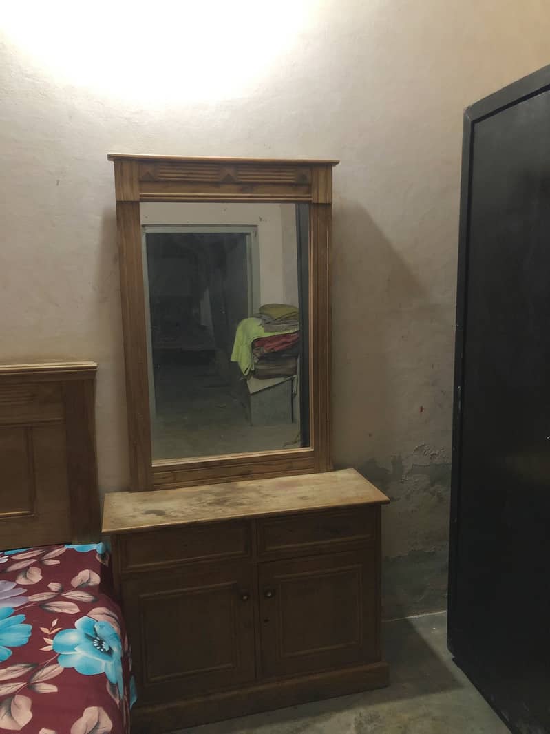 Dressing Table 1