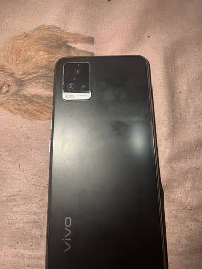 Mobile all ok 8+4 /128 ha only mobile ha daba charger nhi ha