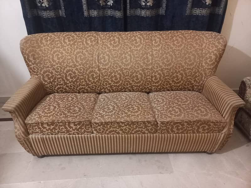 Used Sofa Set for Urgent Sale 2