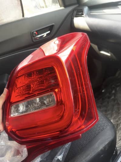 Swift back lights pair