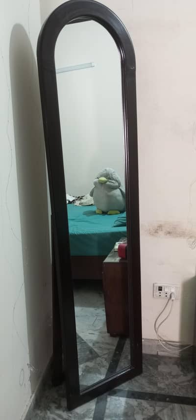Mirror with Stand
