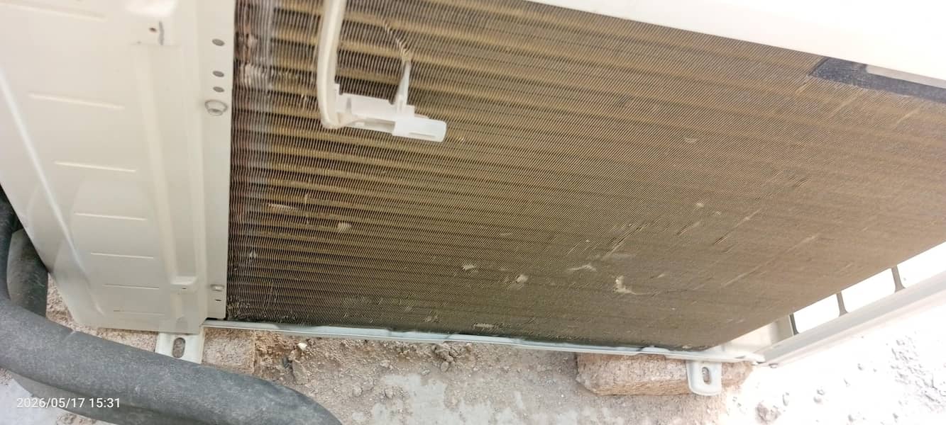 Orient split AC 1
