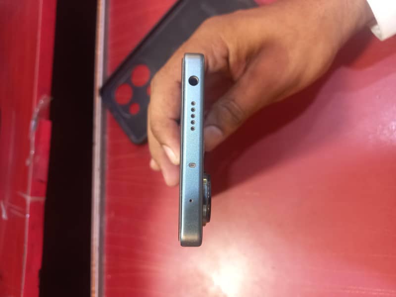 Redmi note 13 pro 5