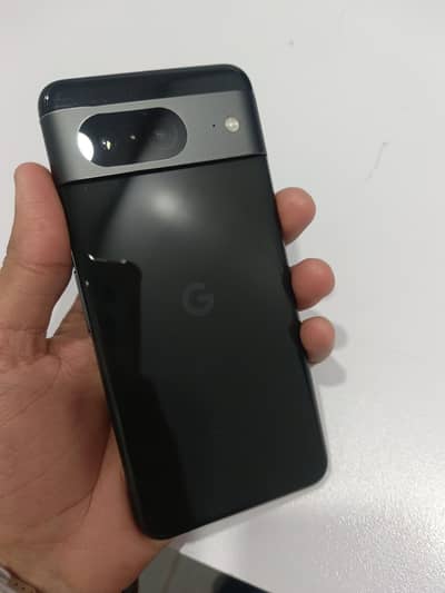 Google pixel 8