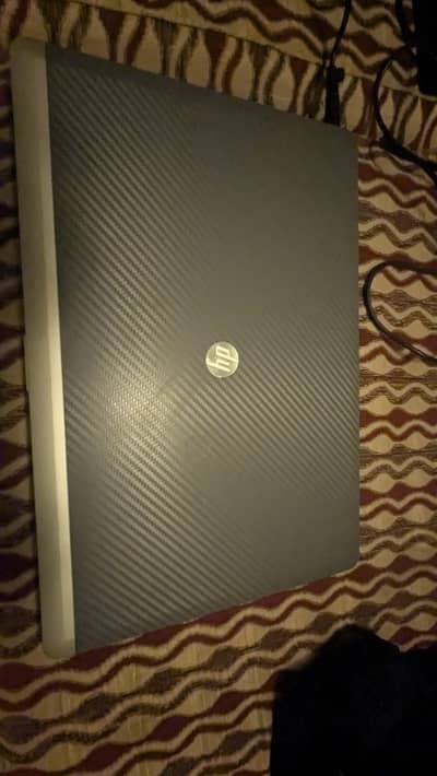 HP folio  256 SSD