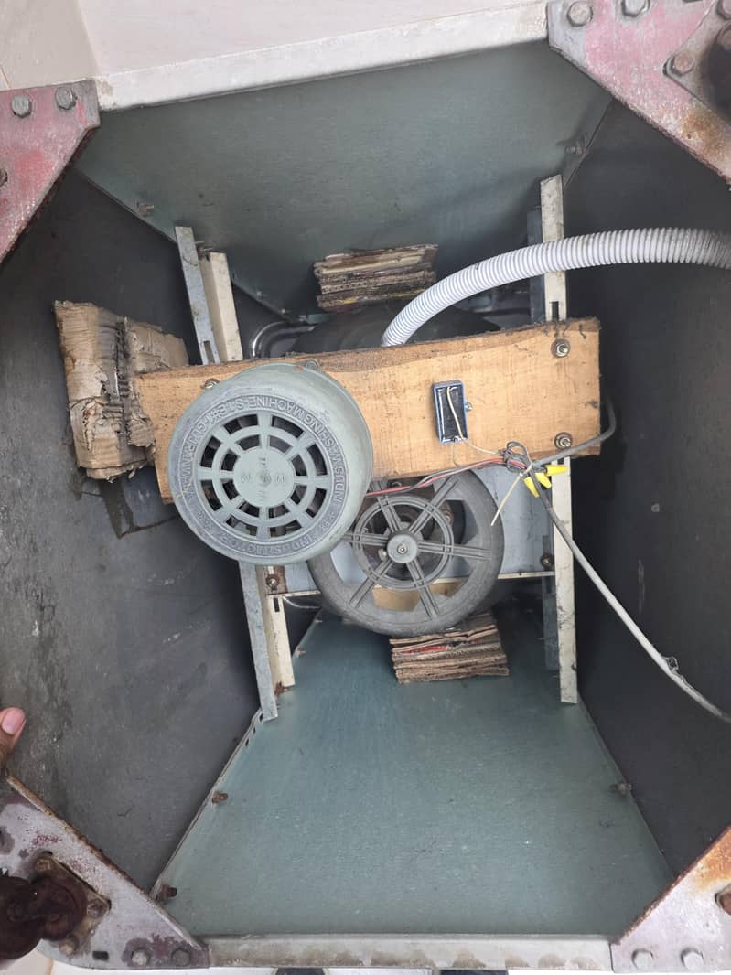 Indus Washing Machine 6
