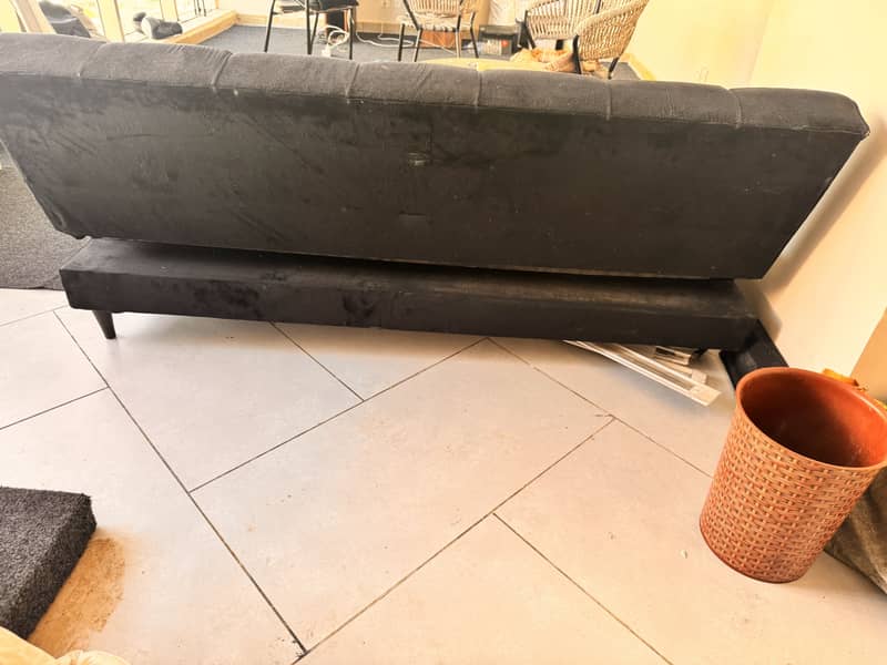 Sofa come bed 4