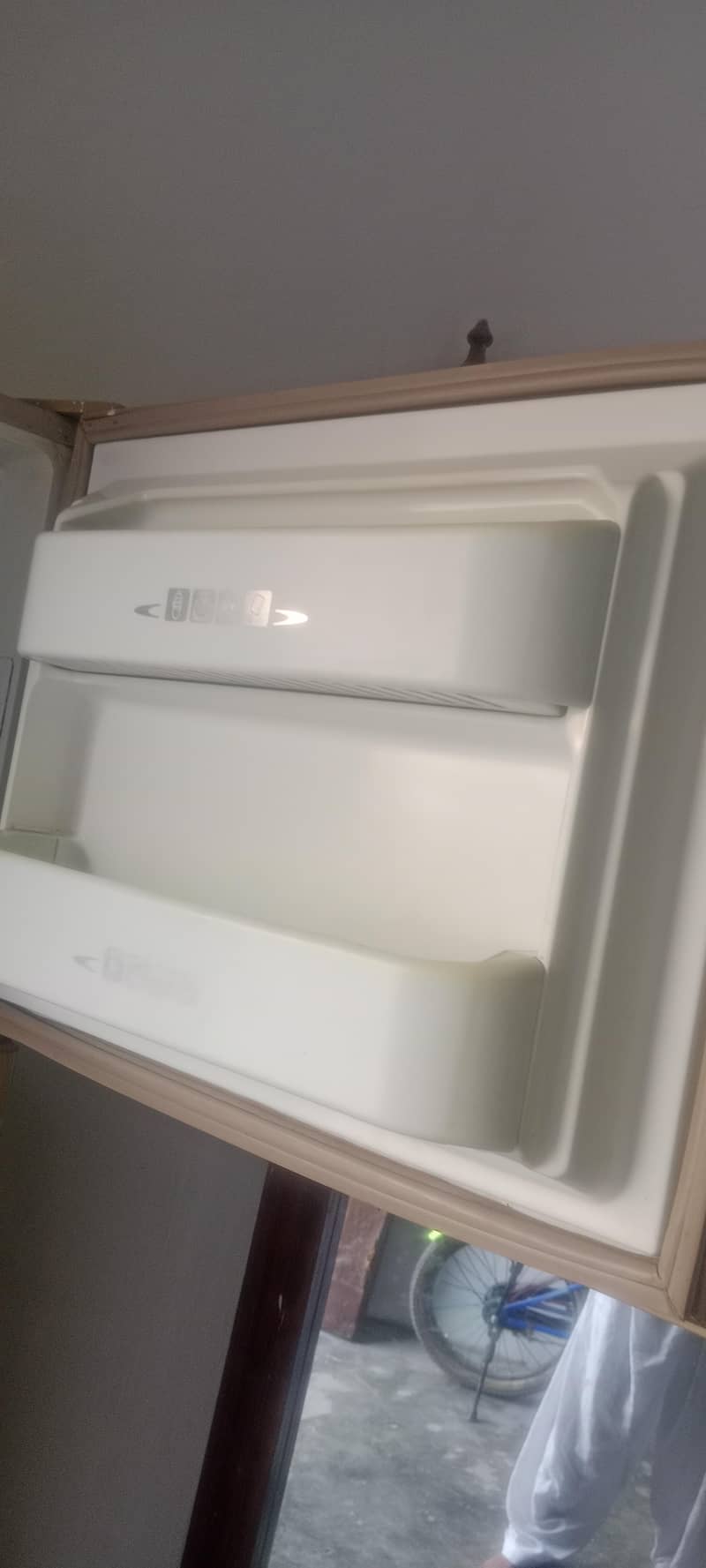 Refrigrator 4