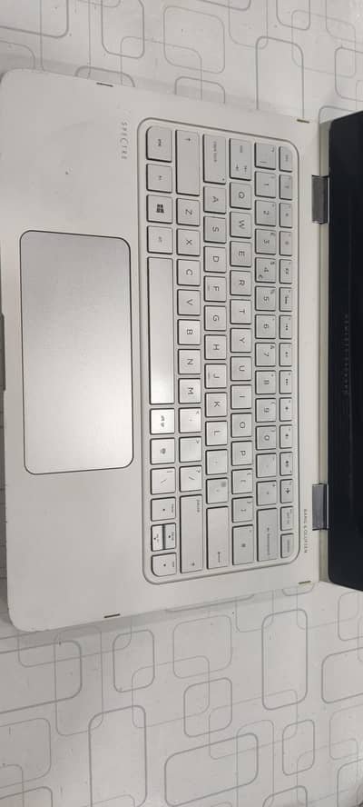 HP SPECTRE i5 6th generation DDR 4 RAM 8GB AND 256 SSD