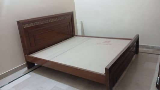 Bed wooden