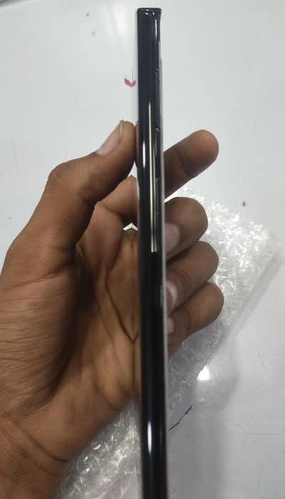 moto edge plus panel with frame with finger print